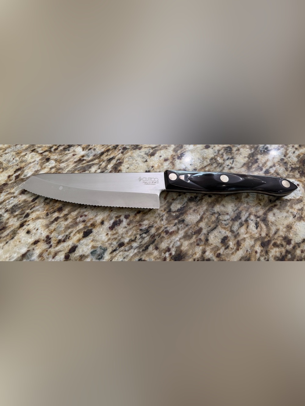 Cutco Stainless Serrated Utility Knife with Black Handle- Hardy Slicer